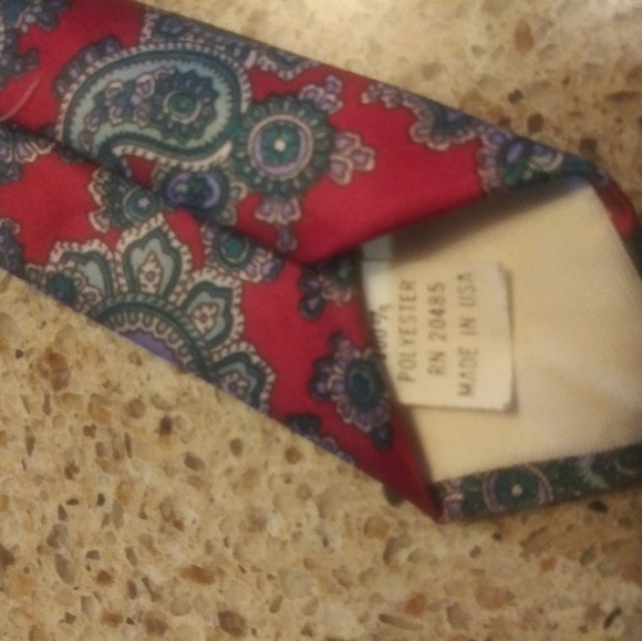 Pierre Cardin Paisley Tie - Picture 4 of 6